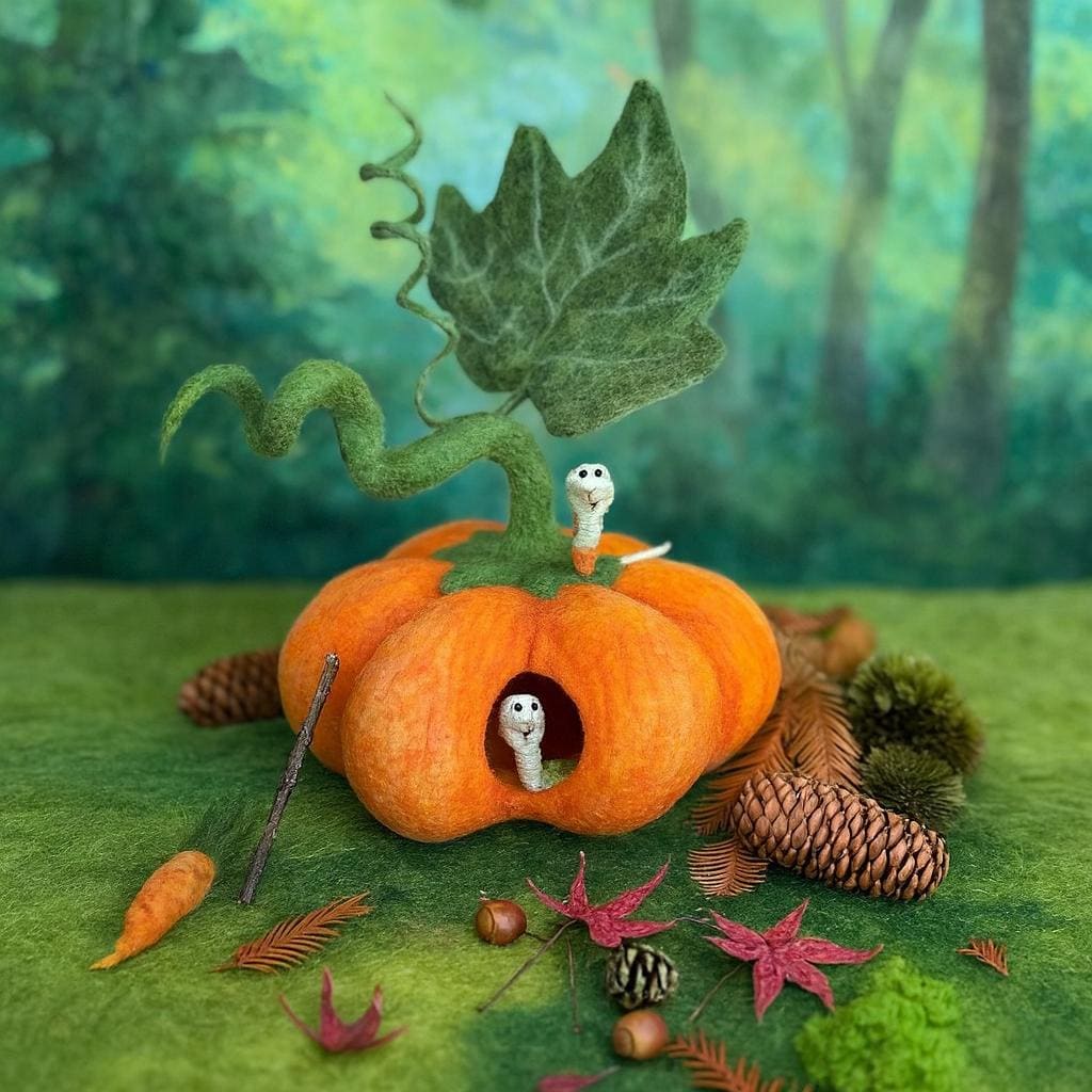 Handmade Wool Felt Pumpkin House – Waldorf Inspired Toy for Kids,Needle Felted Pumpkin Fairy House – Nature Play Toy, Montessori Gift