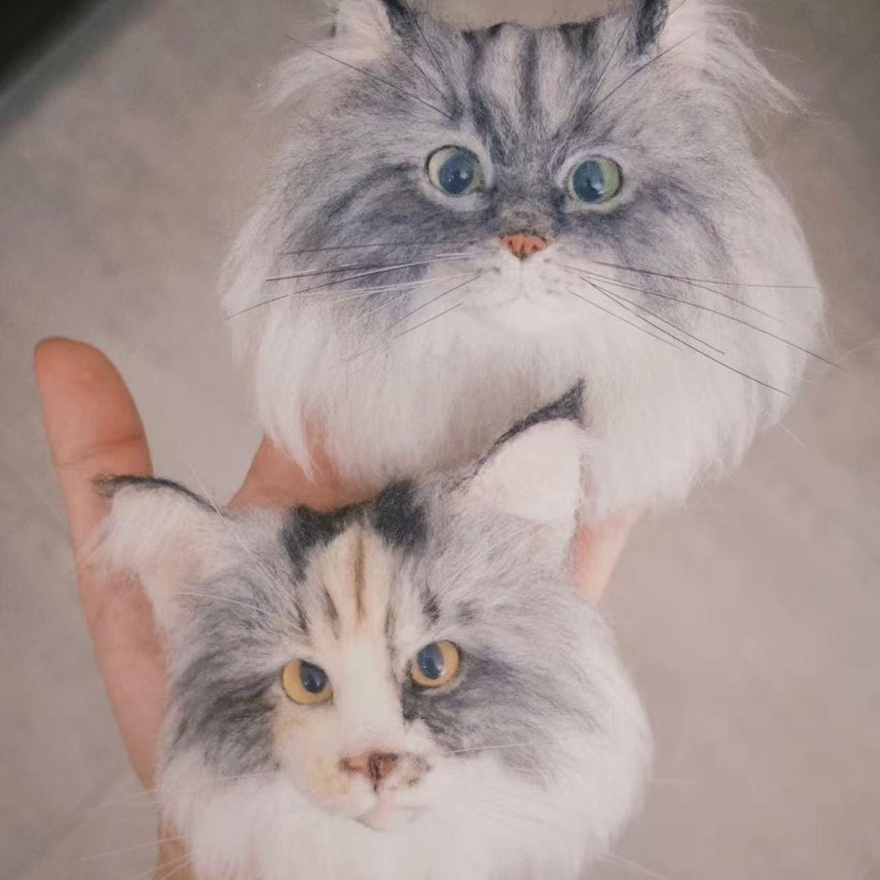 Custom Pet Portrait Wedding Corsage – Handmade Wool Felt Flower Pin for Bride and Groom Keepsake Gift