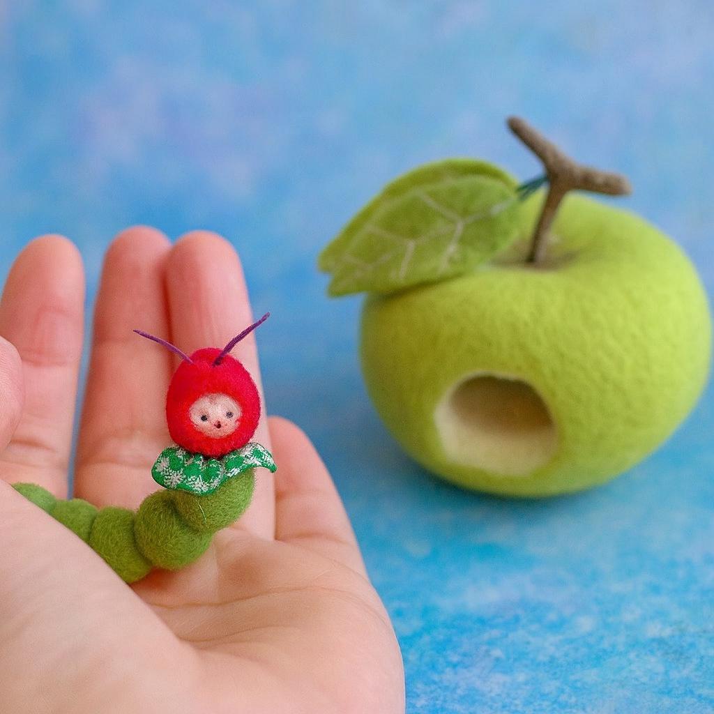 Handmade Wool Felt Apple House with Caterpillar – Waldorf Inspired Toy,Needle Felted Apple House – Nature Play Toy for Kids, Waldorf Gift