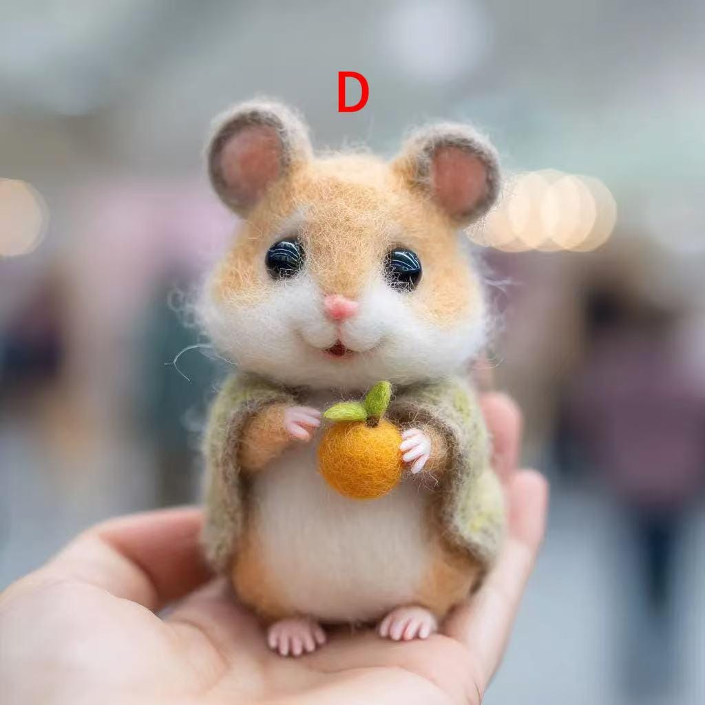 Handmade Felt Hamster Ornament – Wool Felt Hamster Holding Apple or Flower, Cute Christmas Decoration, Cozy Winter Gift for Kids