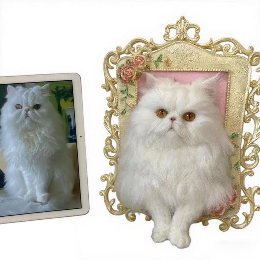 Custom Needle Felted Cat Portrait: Handmade Wool Pet Memorial