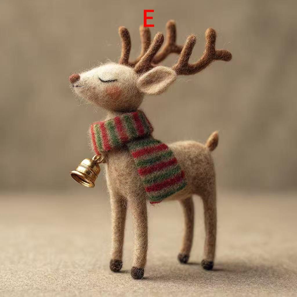 Adorable Wool Felt Reindeer – Mini Needle Felted Christmas Animal Figurine, Handmade Winter Ornament, Perfect for Christmas Tree Ornament