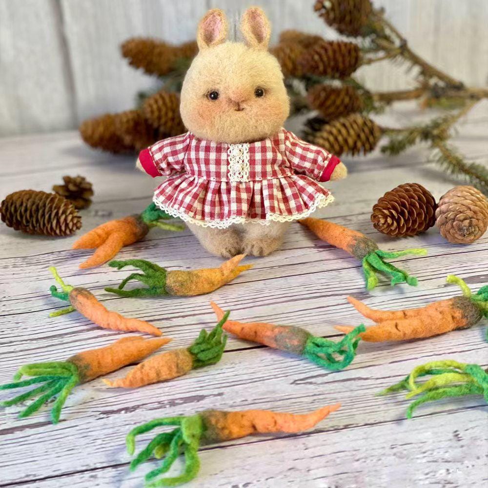 Handmade Wool Felt Carrot: Farmhouse Kitchen Decor, Easter Gift