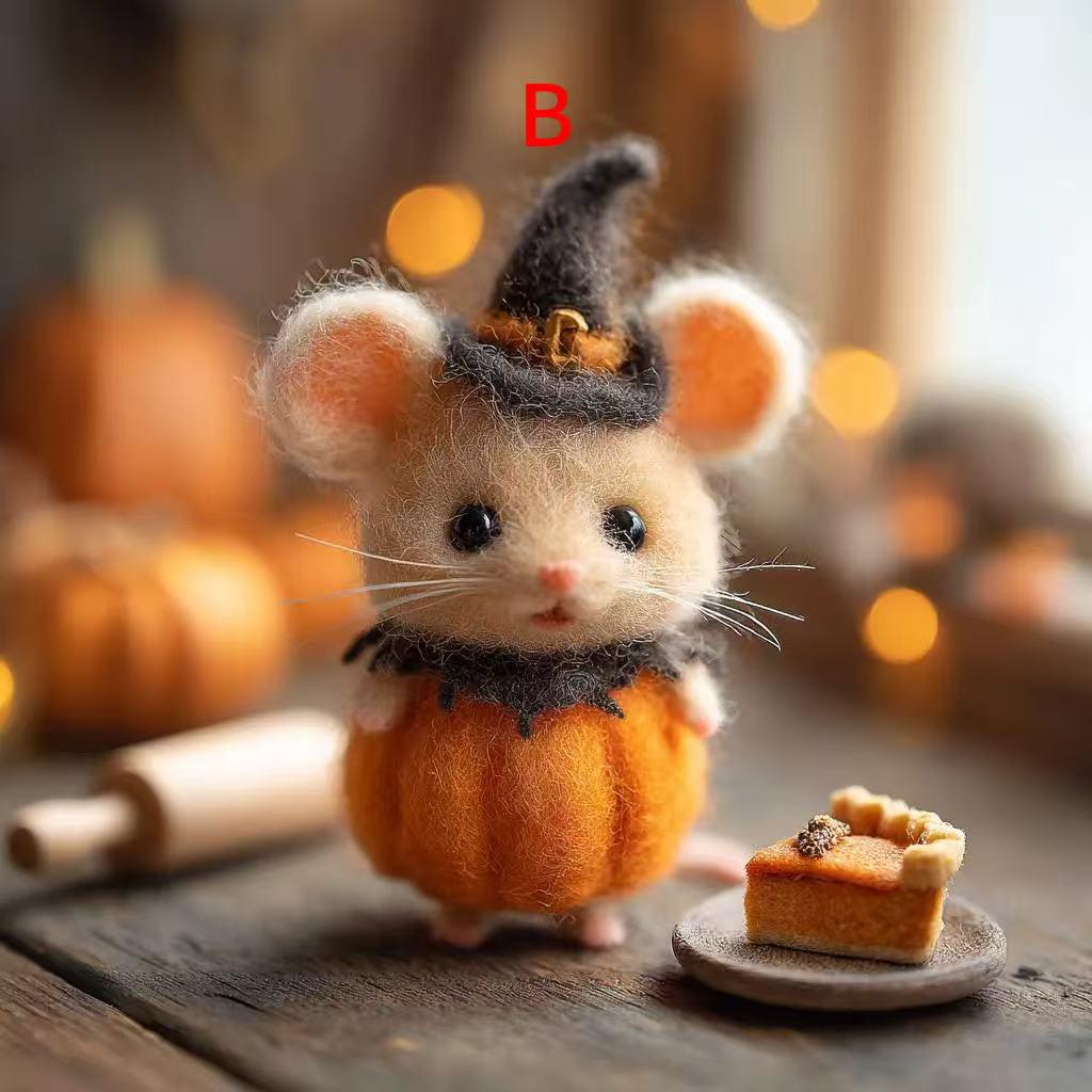 Halloween Mouse Witch Doll – Needle Felted Wool Mouse Sculpture, Pumpkin Decor, A Charming Handmade Christmas Tree Ornament Gift