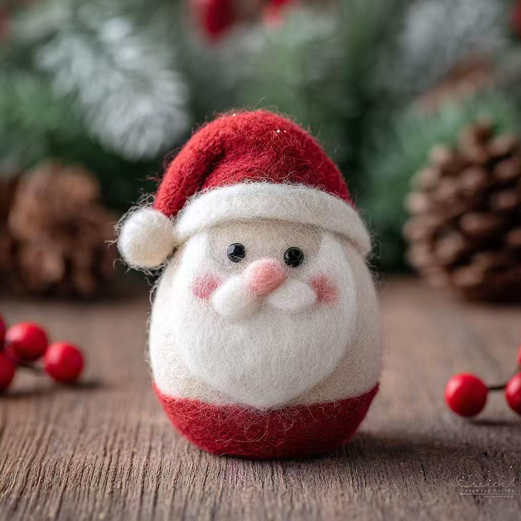 Handmade Needle Felted Santa Claus Ornament – Wool Felt Christmas Tree Hanging Decoration, Cozy Holiday Home Decor, Unique Winter Gift