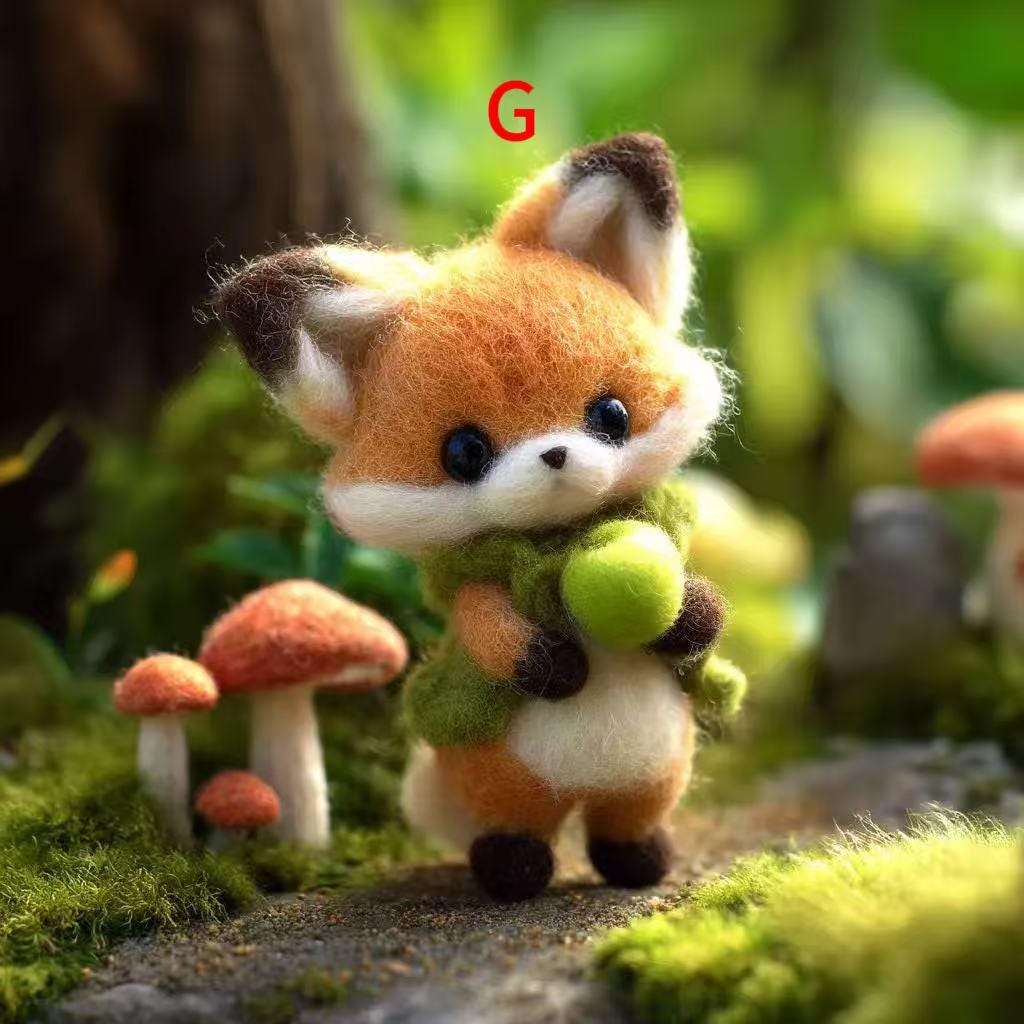 Handmade Needle Felted Fox – Wool Felt Woodland Animal Figurine, Cute Christmas Gift, A Charming Handmade Christmas Tree Ornament Gift