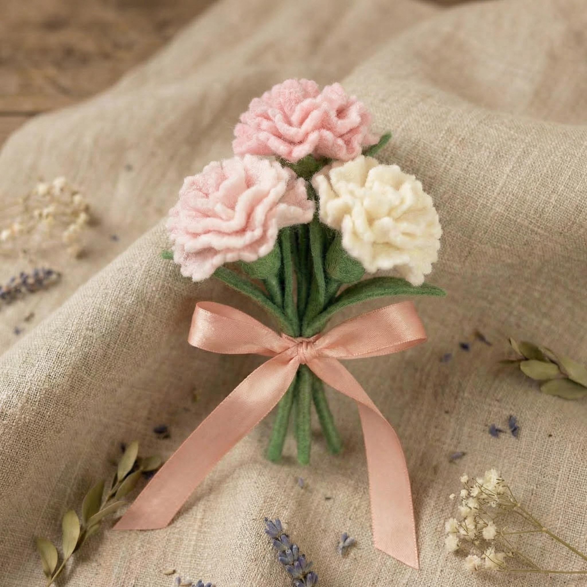 Handmade Felt Flower Bouquet, Mothers Day Gift for Mom, Custom Wool Flower